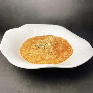 オマール海老とトマトのクリームリゾット Lobster and tomato cream risotto