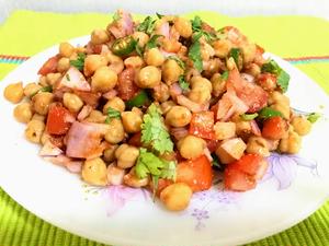 チャナサラダ(Chana salad)