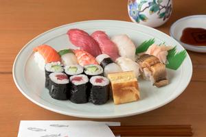 ランチにぎり1.5人前