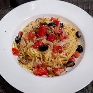 ツナとトマトの冷製パスタ