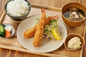 エビフライ定食(味噌汁付き)