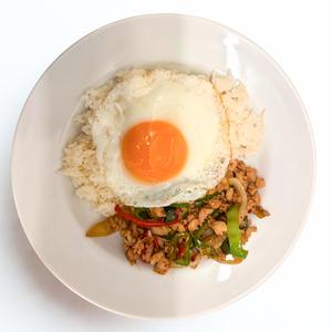 鶏肉バジル炒め弁当/Gapao