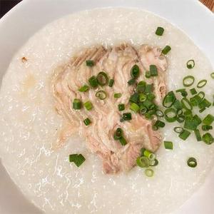 【当店人気No.3】(肉粥) 鶏肉のお粥 Chicken Congee