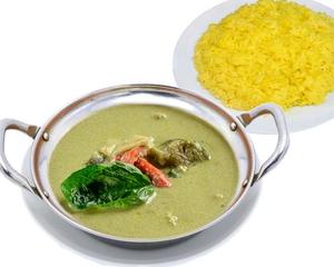 グリーンカレー＆ナン(またはライス)/Green Curry ＆Nan(or Rice)