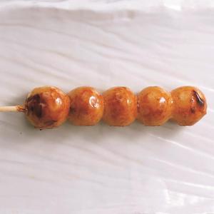 八剣伝 焼鳥屋のたれ団子