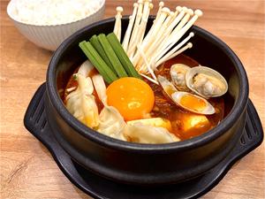マンドゥ純豆腐/Korean dumpling sundubu