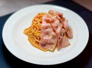 ベーコンのトマトパスタ