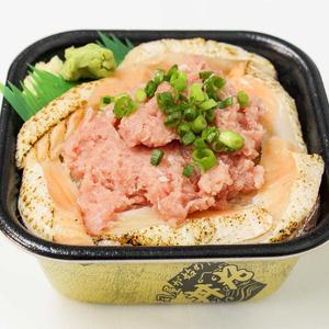 人気NO.2 炙りトロサーモンねぎとろ丼