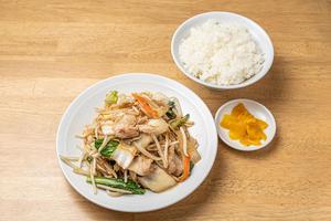 肉野菜炒め定食