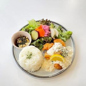タルタルたっぷりチキン南蛮弁当