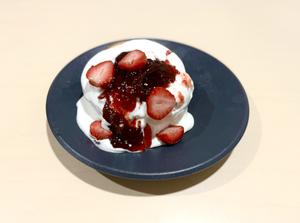イチゴのパンケーキ