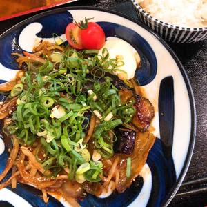 豚バラ茄子味噌丼