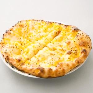 ガーリックナン Garlic Naan