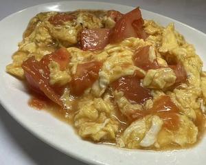 玉子とトマトの炒めもの