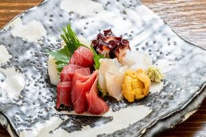 おまかせ刺身盛り合わせ