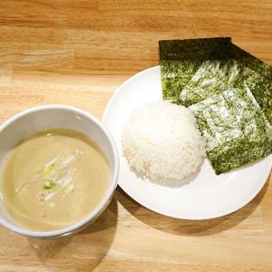 【特濃鶏白湯】極上汁と飯と焼海苔(薬味ネギ、焼海苔3枚)
