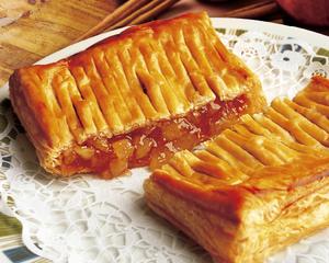 焼きたてアップルパイ
