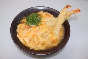 【当店人気No.3】海老天2本の玉子とじうどん