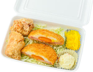 からあげハムエッグ弁当