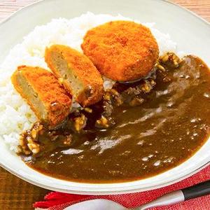 メンチカツカレー