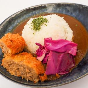 メンチカツカレー
