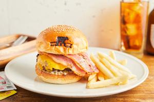 ベーコンチーズバーガー
