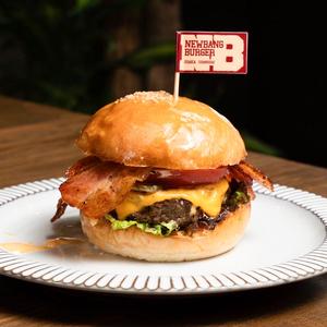 ベーコンチーズバーガー