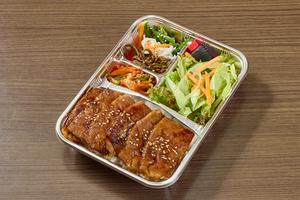 上カルビ弁当