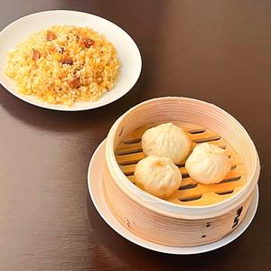 豚まん3P+チャーハン