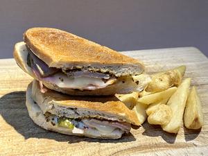 キューバサンド CUBAN SANDWICH [No sides included]