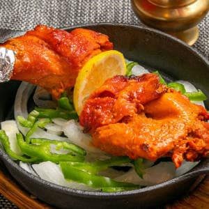 ニュータージマハルエベレスト タンドリーチキン 2P Tandori Chiken 2P