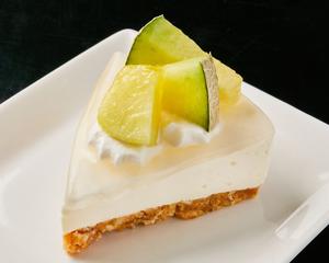 季節のフルーツチーズケーキ