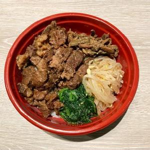特製じっくり煮込み牛すじ丼