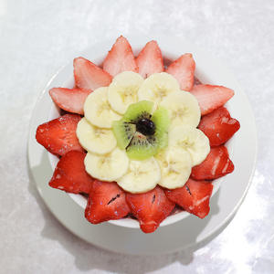 いちごバナナキウイアサイーボール