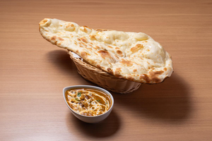 ディナーボックス ダルフライカレー(ナンorライス付)