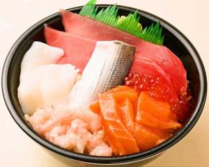 魚丼 海の恵丼(1)