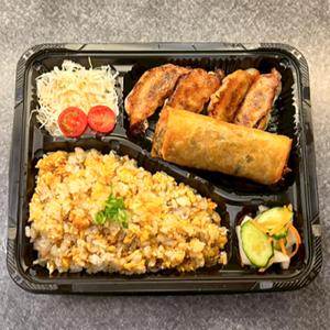 うま馬中華弁当 大盛り