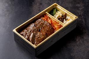 特選ロース弁当