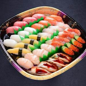 特上にぎり盛合せ 4人前 36貫 (Premium Nigiri Sushi Set for four <36Pieces>)