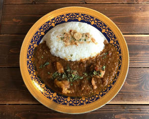 ムビリンゴチキンカレー