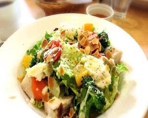 チキンサラダ Chicken Salad