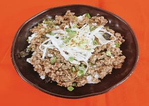 ミニチキンそぼろ丼