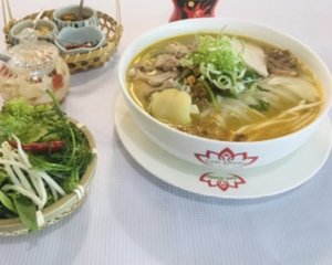 フエ風牛肉ブン