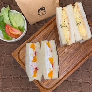 2種サンド(玉子＆フルーツ)のランチセット(フレーバーティーバッグ付)