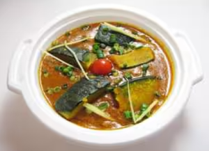 96鶏肉のパンプキンカレー【PUMPKIN CHICKEN】