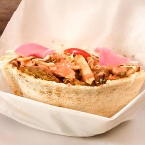 チキンケバブサンド Chicken Kebab Sando