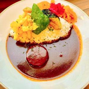 【当店人気No.2】 VEGETABLE CURRY 揚げ野菜3種