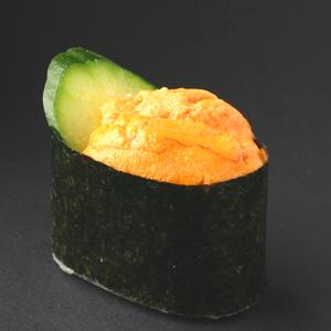 柿家すし 〈軍艦〉　生うに胡瓜添え