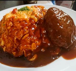 オムハンバーグ