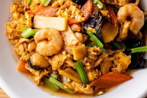 エビときくらげと玉子炒め Stir-fried shrimp, wood ear mushroom and egg